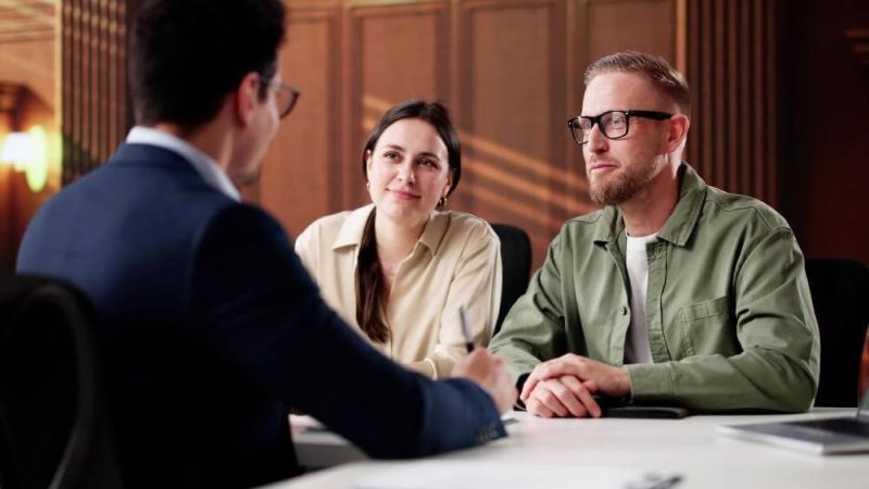 Client and advisor discussing estate planning