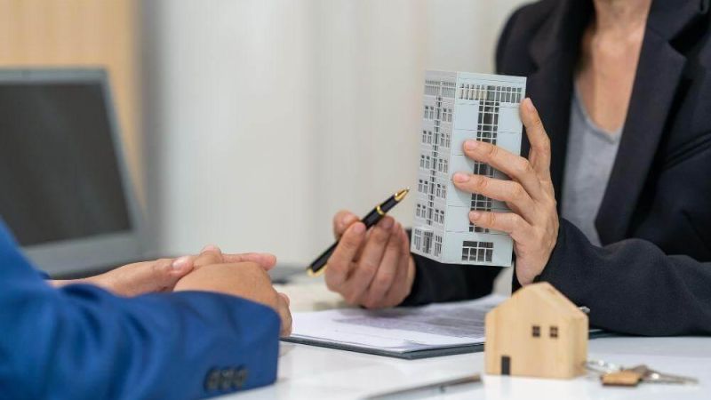 Couple discussing inheritance protection strategies with an advisor